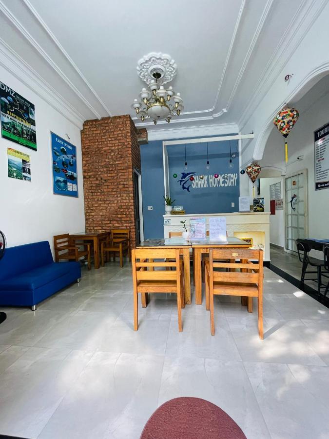 Shark Hostel Хуе Екстериор снимка