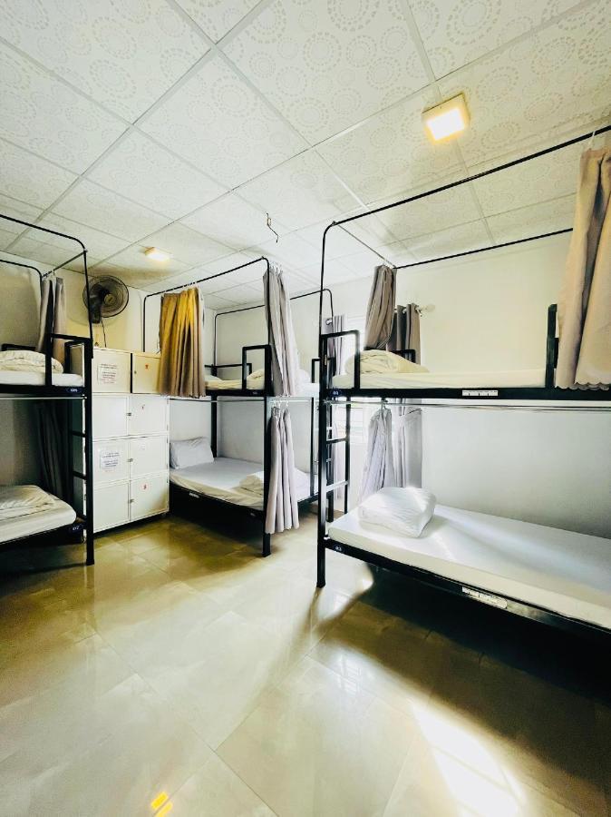 Shark Hostel Хуе Екстериор снимка