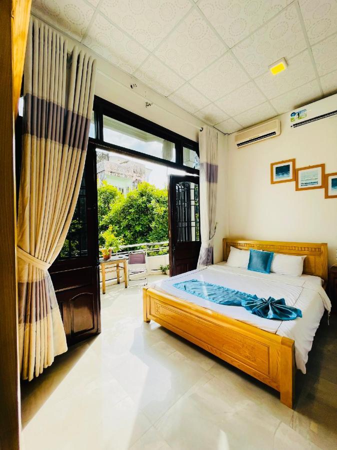 Shark Hostel Хуе Екстериор снимка